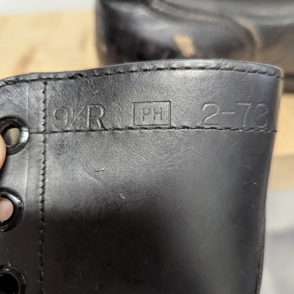 Vintage Leather Tall Combat Boots Military Boots 1978 8 Eye Punk Goth 9.5 Mens - Picture 11 of 14
